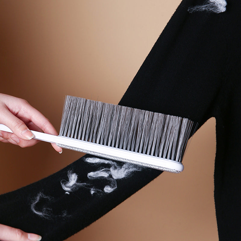 Double Sided Bed Cleaning Brush - removing lint from clothing